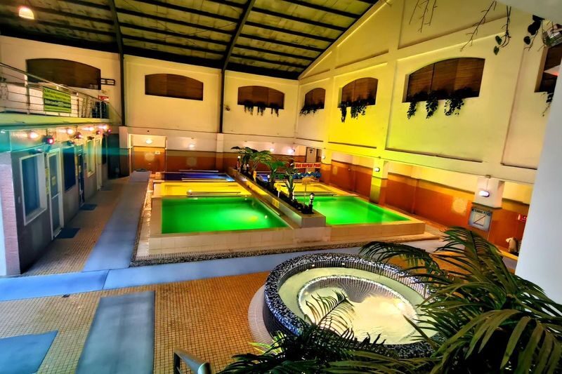 Ace Water Spa Experience in Quezon City - Build a circuit around the water jets