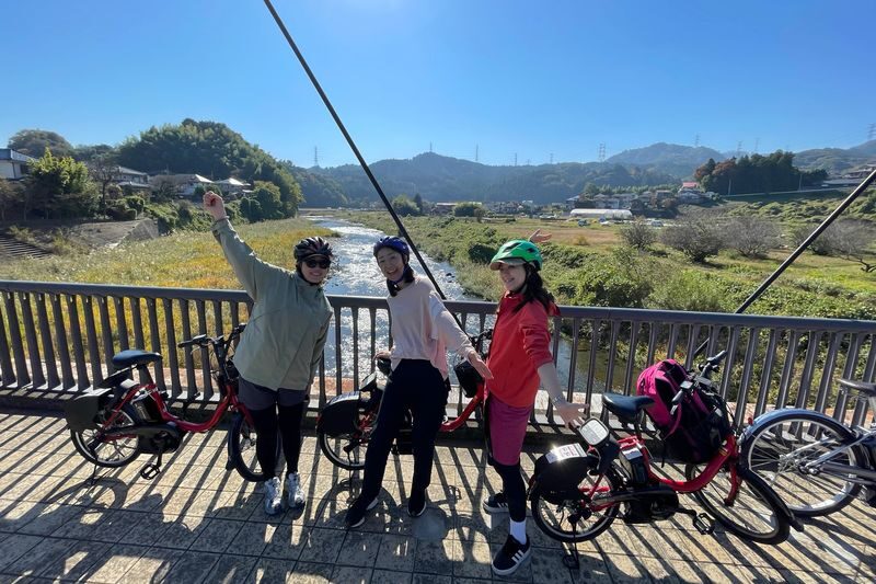 Akiruno Electric Bike & Nature Half-Day Tour - Cycling village lanes and open fields