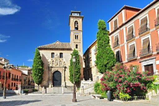 Albaicin and Sacromonte Walking Tour - San Nicolás and the view across to the Alhambra
