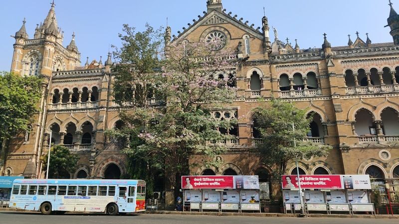 All-Inclusive Mumbai Private Full or Half-Day Tour from Mumbai - Gateway of India sets the scene
