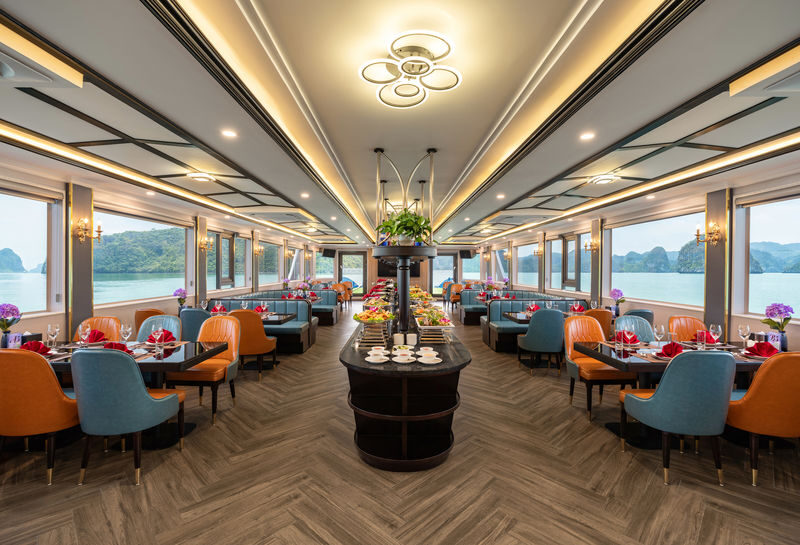Amethyst Luxury Day Cruise: Ha Long Bay with Sung Sot & Ti Top - Leaving Tuan Chau and settling in aboard