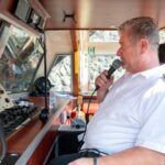 Amsterdam Evening Canal Cruise with Snackbox - What the small-group format means