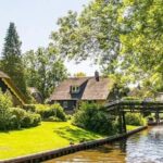 Amsterdam Giethoorn Full-Day Guided Tour - A full day without arranging the transfers yourself