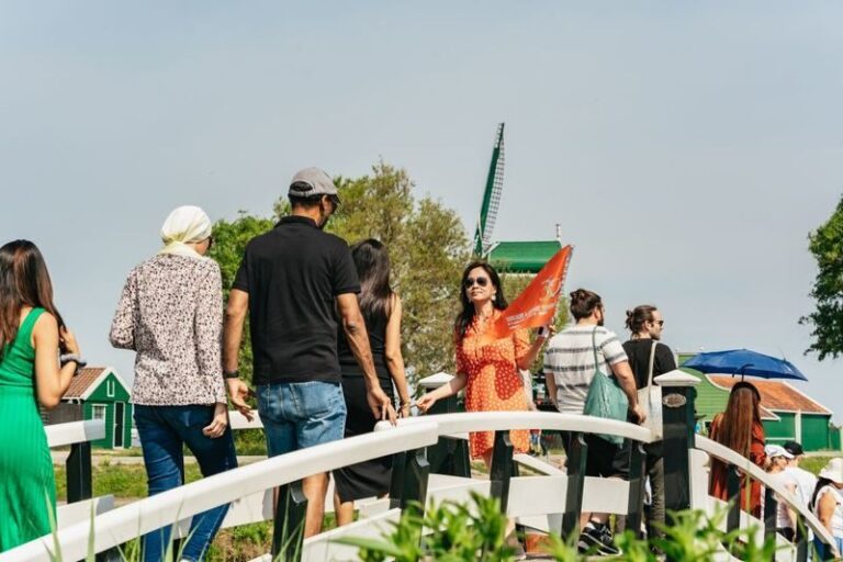 Amsterdam Zaanse Schans & Giethoorn Full-Day Small Group Tour - What Zaanse Schans adds to the day