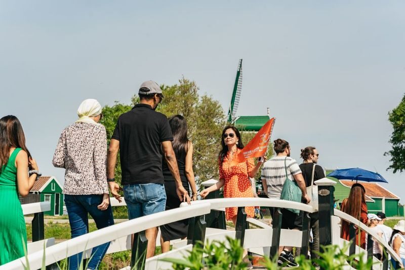Amsterdam Zaanse Schans & Giethoorn Full-Day Small Group Tour - What Zaanse Schans adds to the day