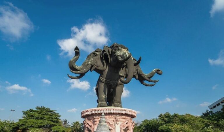 Ancient City & Erawan Museum Full-Day Private Tour - Erawan Museum: a shorter, contained visit