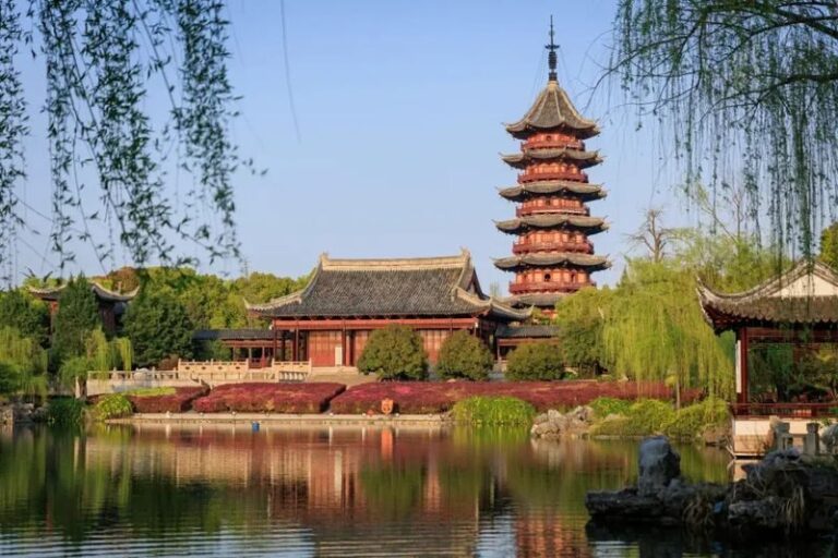 Ancient Panmen Gates Area - The rare gate at the heart of Panmen