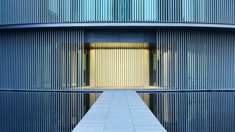 and Art Museum - Explore the galleries without expecting a fixed show