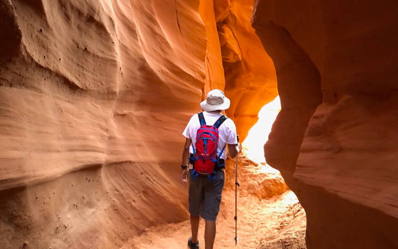 Antelope Canyon Hiking Adventure by Ligai Si Anii - From desert ride to canyon floor