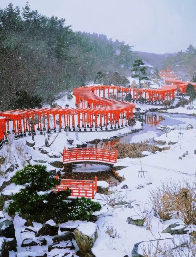Aomori Hakkoda & Oirase Stream Private Full-Day Tour - Leaving Aomori at 9:00