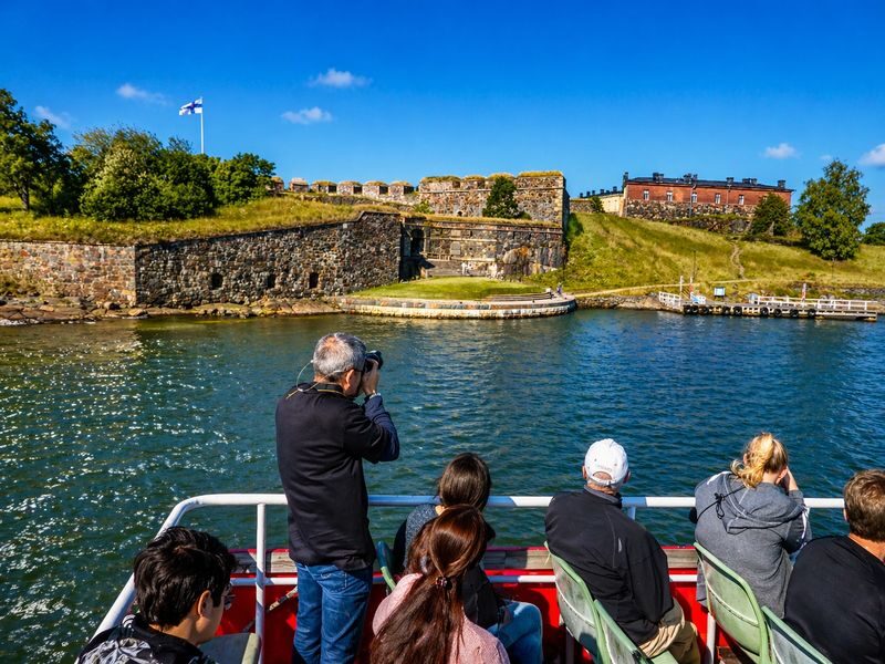 Archipelago Sightseeing Cruise Experience in Helsinki - Suomenlinna from the water, not on foot