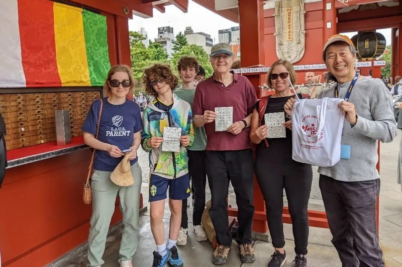 Asakusa Culture & Matcha Making Walking Tour with Lunch - Matcha in a quieter room