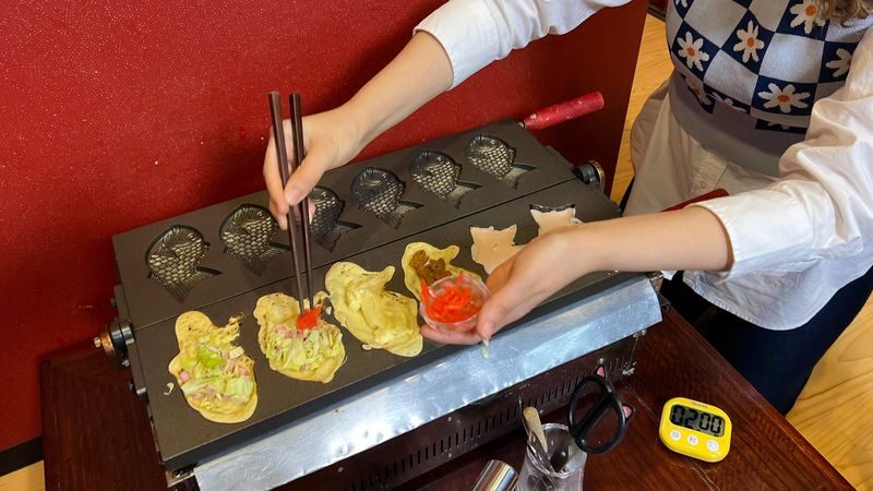 Asakusa Taiyaki Making - A short class with time for photos and a fresh taste