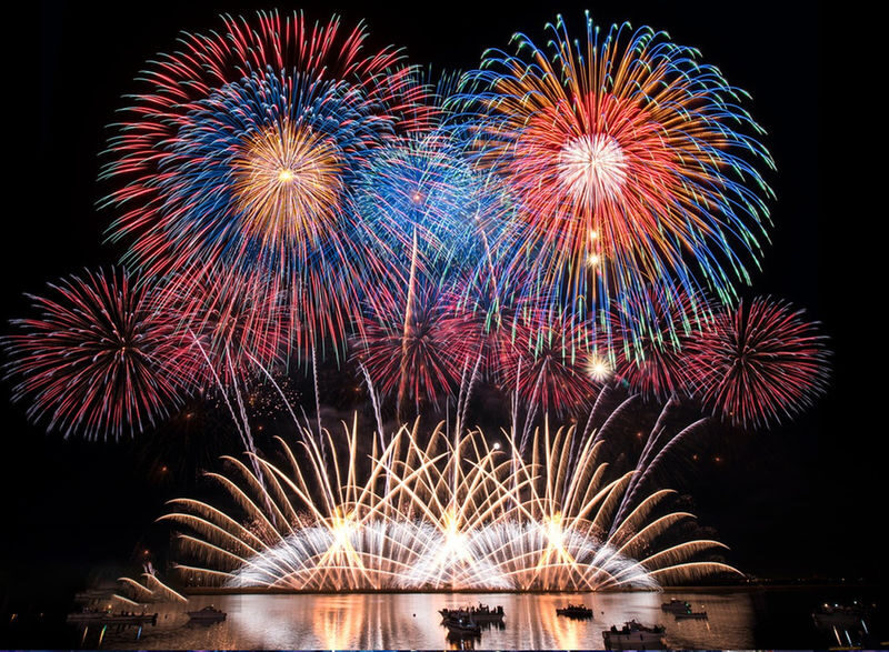 Atami Fireworks Day Tour: Optional Hakone & Mount Omuro & Kamakura Route (Optional Hotel Pickup and Drop-off) - The Enoden ride and Kamakura’s famous crossing