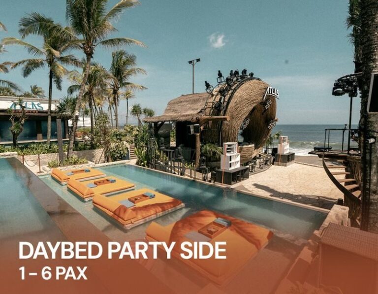 Atlas Beach Club in Canggu Bali - Choosing the right daybed for your group