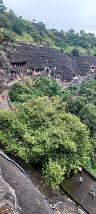 Aurangabad Ellora & Ajanta Caves Private Full-Day Tour - Ellora’s 34 caves and the scale of Kailasa