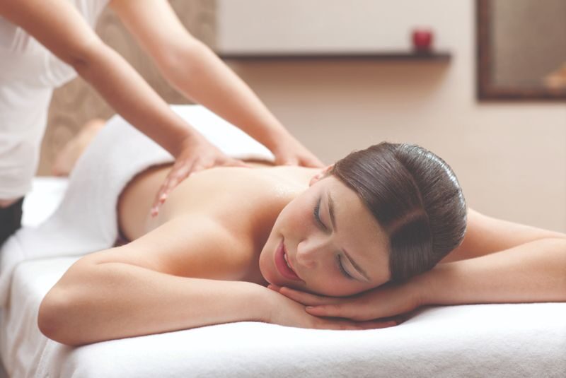 AYANA Beauty & Spa Experience | Facial | Aromatherapy Massage | Body Massage | Central - What happens during the 90-minute aromatherapy massage