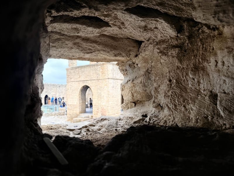 Baku Gobustan & Ateshgah Full-Day UNESCO Site Tour - How to get more from the guide’s commentary