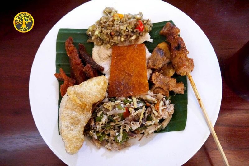 Bali Best Food and Denpasar City Heritage Private Trip - Badung and Kumbasari, Denpasar’s working markets