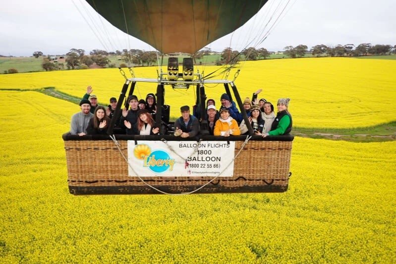 Ballooning in Avon Valley (Inc transport from Perth and Breakfast) - Preparing the balloon near Northam