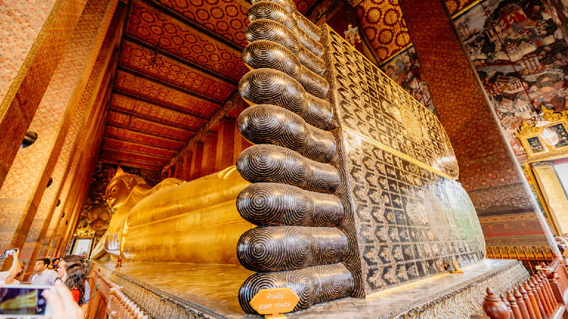 Bangkok Highlight Temples Guided Day Tour - Wat Traimit and its solid-gold Buddha