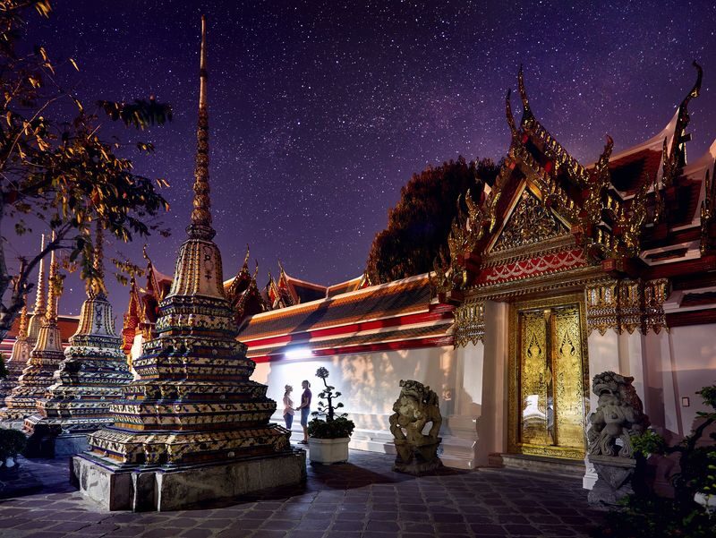 Bangkok Night Tour: Wat Arun, Wat Pho, Chinatown & Tuk Tuk Thrills - Wat Pho: a quieter start with a famous Buddha