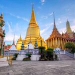 Bangkok Temple Tour: Grand Palace, Emerald Buddha, Wat Pho, Wat Arun - Wat Pho and the lunch pause