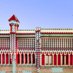 Barcelona: Casa Vicens Ticket - Gaudis First House - From the entrance to the first-floor rooms