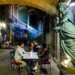 Barcelona Gothic Quarter Tour with Tapas, Wine and Flamenco Show - Flamenco at 17th-century Palau Dalmases