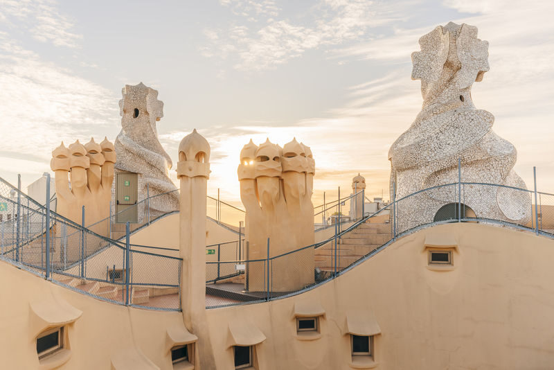 Barcelona: La Pedrera-Casa Mila Ticket & Audio Guide Option - The attic’s arches reveal the building’s bones