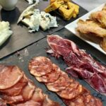 Barcelona wine and gourmet food tour - Wine and drinks make the tasting more complete