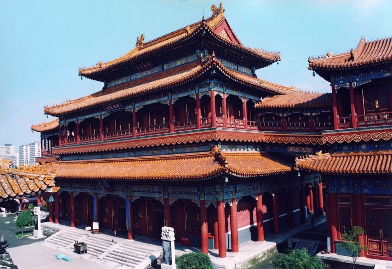 Beijing Full-Day Temple of Heaven & Summer Palace Tour with Peking Duck - Lama Temple: a possible extra stop