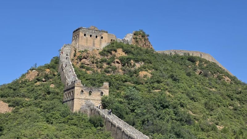 Beijing Jinshanling Great Wall Full-Day Experience with Ticket - The bus ride and the start of the day