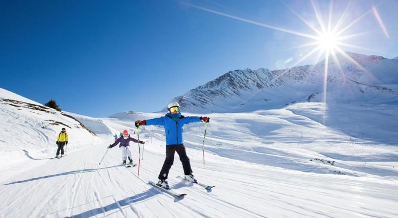 Beijing Nanshan Ski Trip (Winter Limited December-March) - Morning pickup and the ride out