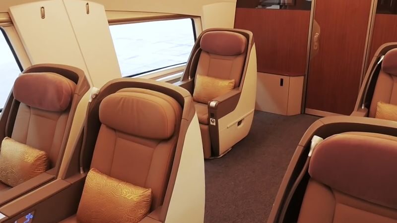 Beijing to Xian See Terracotta Army by Roundtrip Bullet Train - Before dawn in Beijing