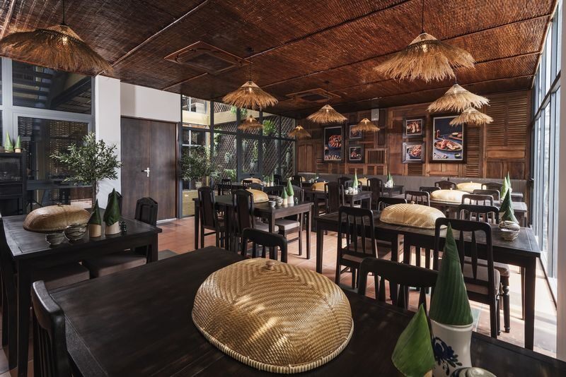 Bep 12 Mua Da Nang: Lobster and Seafood All-You-Can-Eat - How the all-you-can-eat ordering works