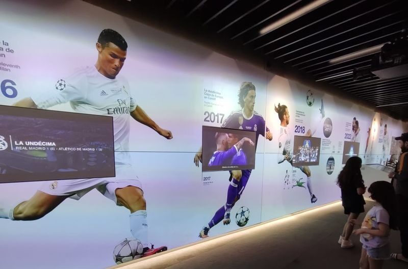 Bernabéu Stadium Guided Tour With Optional Megafan Upgrade - Inside the Bernabéu museum