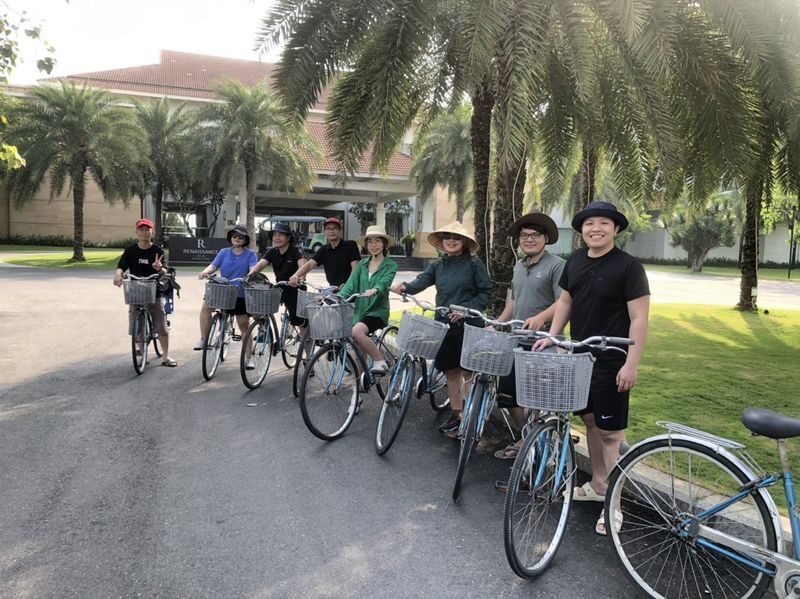 Biking and Cooking Experience in Hoi An - A market stop with a taste of daily life