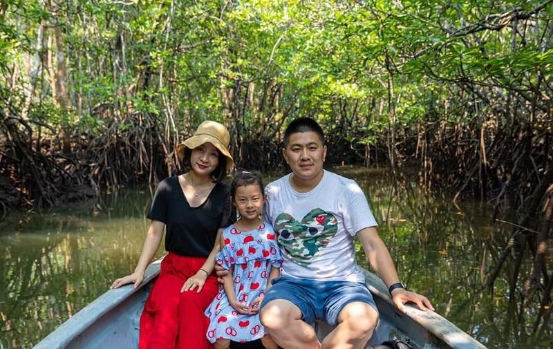Bintan Mangrove / Fireflies Tour / blue lake / Snorkling / Massage - Fireflies after dark