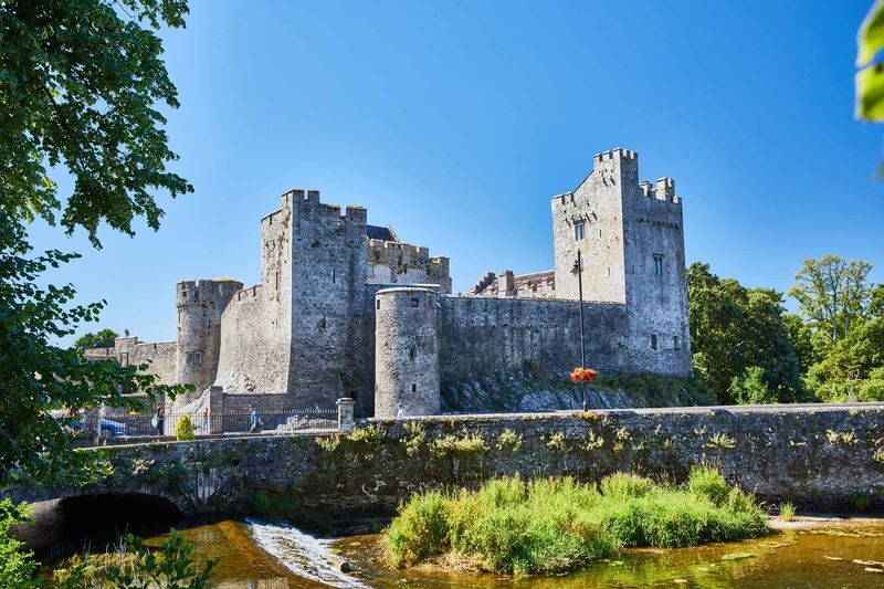 Blarney Castle, Rock of Cashel & Cahir Castle Day Tour from Dublin - Starting from Molly Malone Statue