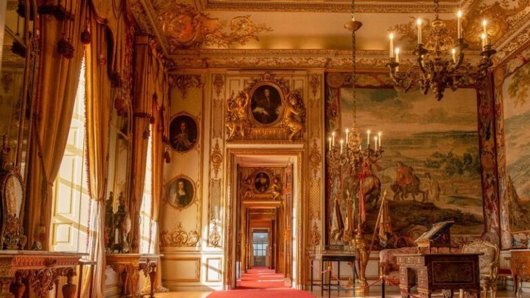 Blenheim Palace Ticket - Inside the Baroque state rooms