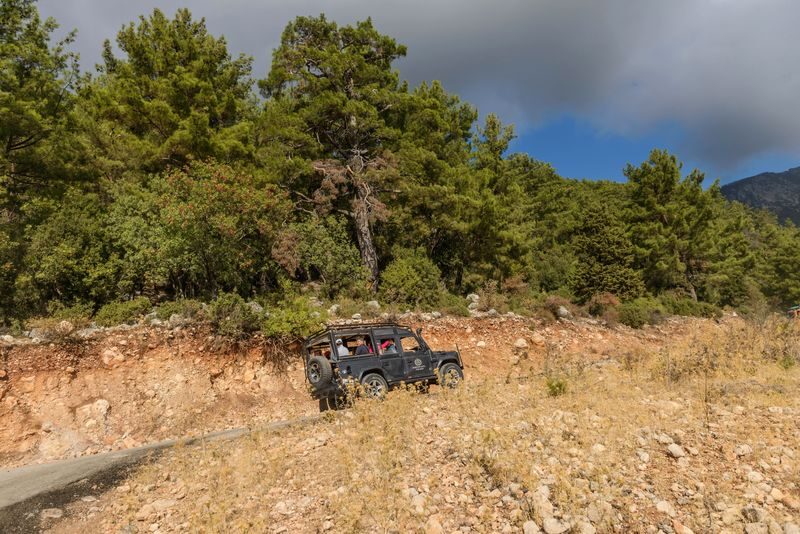 Bodrum: Full-Day Jeep Safari with Lunch and Hotel Transfer - What the jeep ride adds