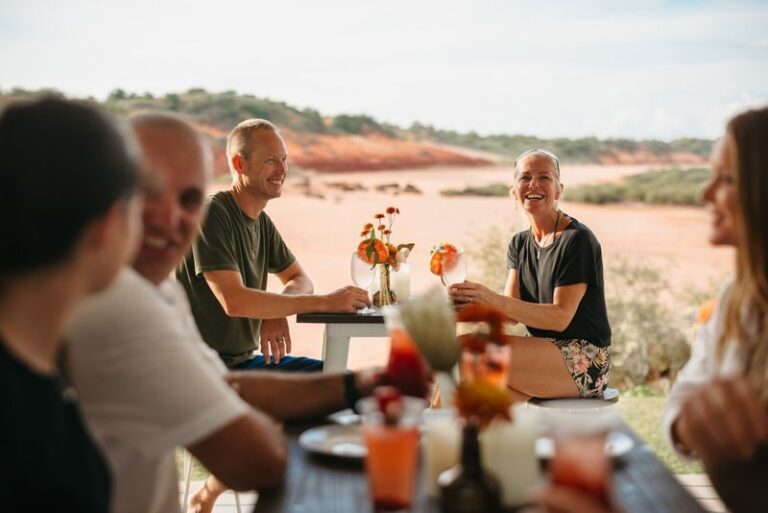 Broome Dinosaur Adventure Cruise with Beachside Tapas and Cocktail - A three-hour cruise through Roebuck Bay