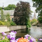 Bruges Old Town, Market Square & Basilica Day Tour - Market Square and the old town
