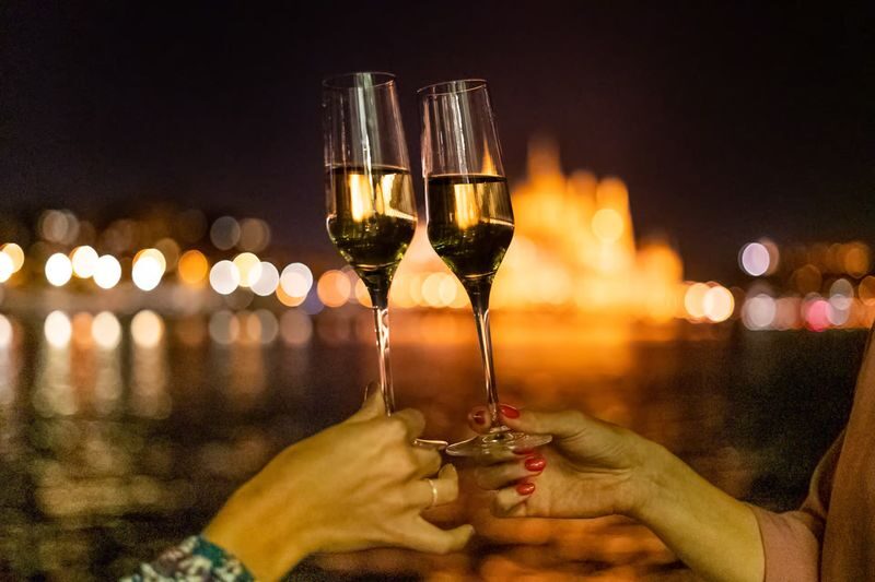 Budapest Candlelit Dinner Cruise with Live Music - Parliament, bridges, and the changing light