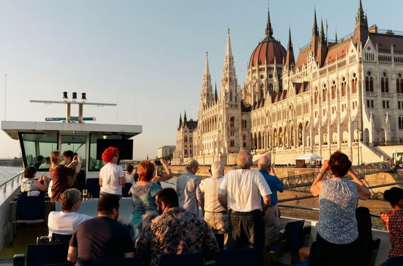 Budapest Cruise with Drink and Audio Guide (All-Day Departures) - Seeing the Parliament from the Danube