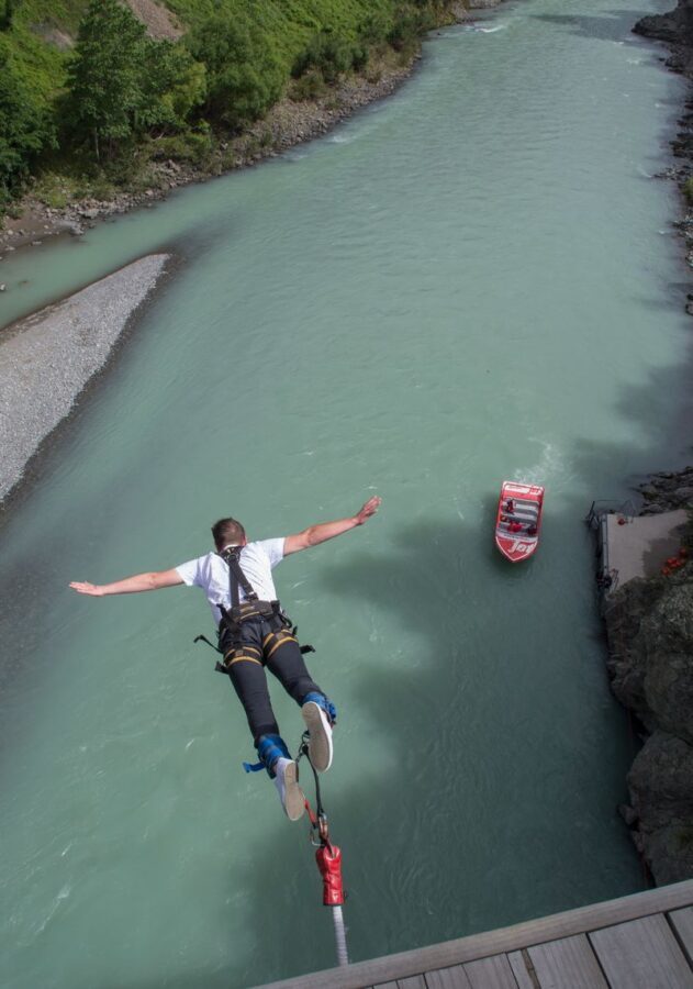 Bungy Jumping in Hanmer Springs - From check-in to the river