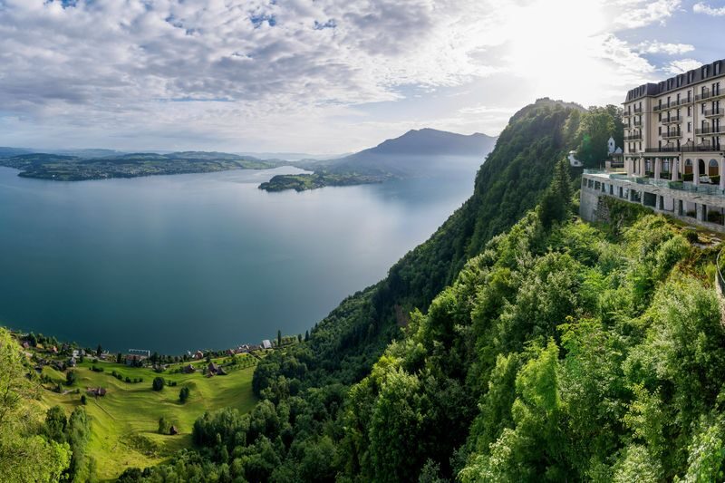 Burgenstock Experience with Cruise and Funicular from Lucerne - Choose between a quiet look around and the Felsenweg