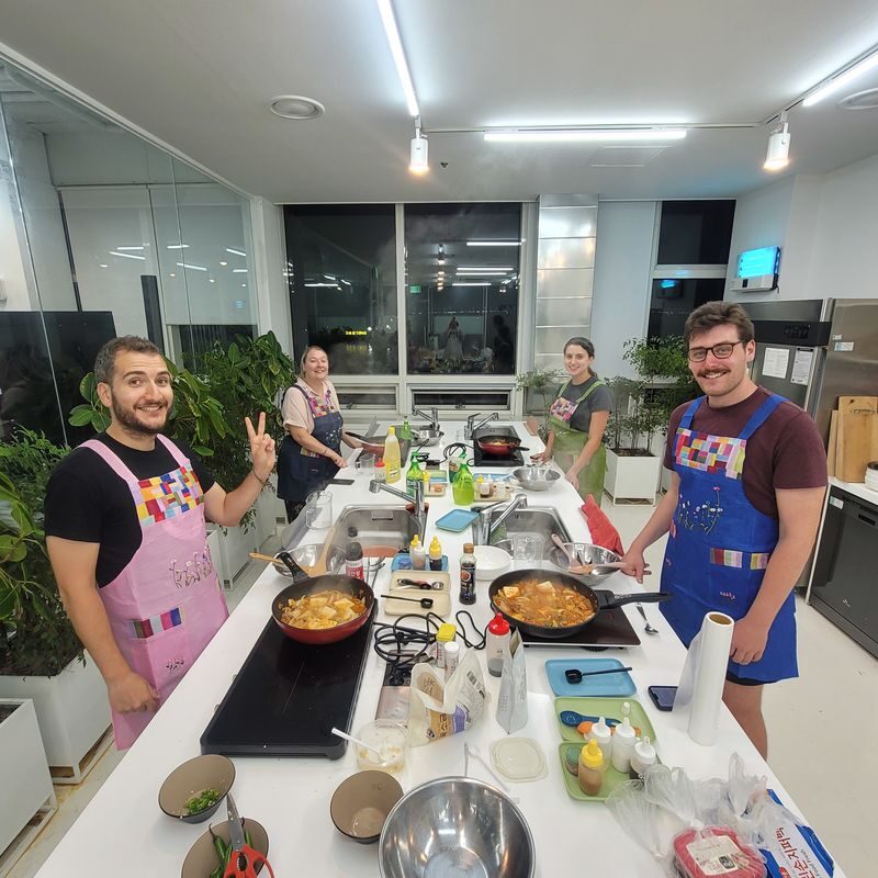 Busan Tailored Korean Cooking Class (Vegan, Gluten-Free Available) - Choosing two banchan and one main pot