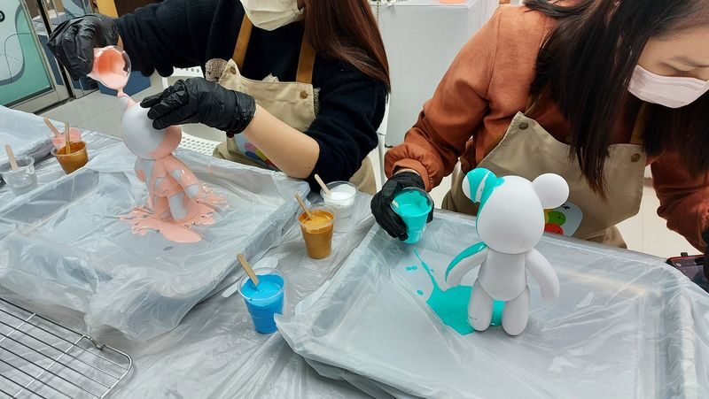 BUY 1 GET 1 FREE: GET TOGETHER - BEAR DIY WORKSHOP @ KWUN TONG - What the one-to-two-hour session involves